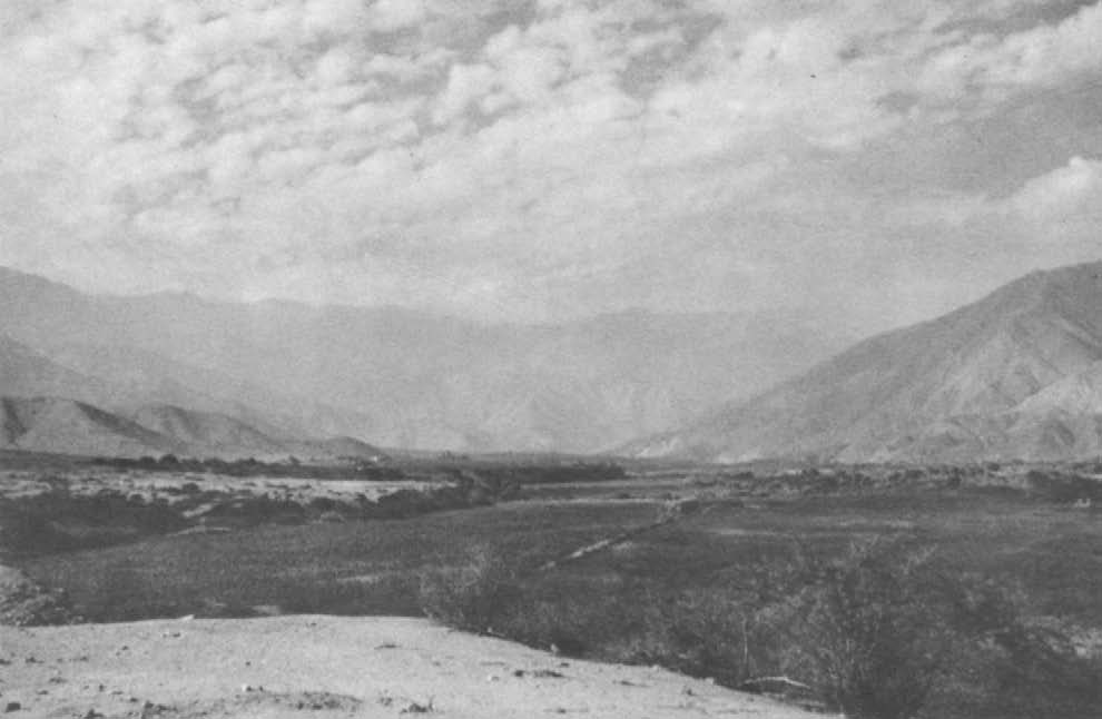 The upper Ica Valley, as it wends its way into the mountains several miles to the northeast of Teojate