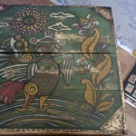 Сундук с росписью в стиле лубок с изображением птицы Сирин