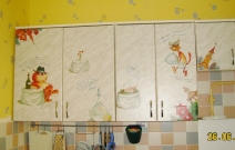 Роспись мебели в кухне. Частная квартира
